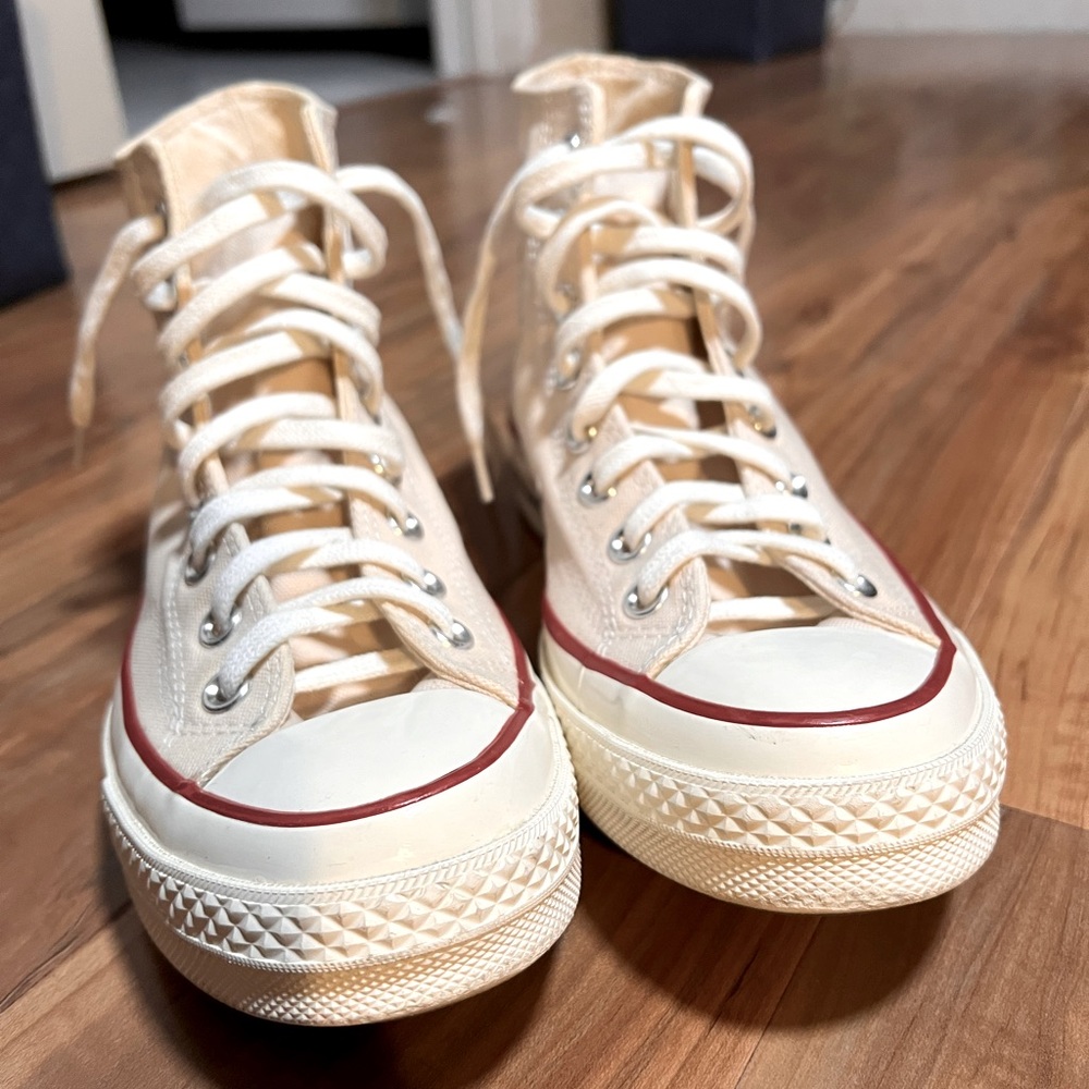 Chuck 70s high tops- parchment
